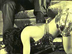 Bondage domination sadisme masochisme, Grosse bite, Noire, Sucer une bite, Tir de sperme, Domination, Bâillonner