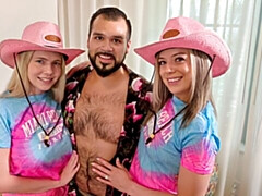 18 летние, Большая жопа, Большой член, Минет, Собачьи, Две девушки, Тощие, Молоденькие