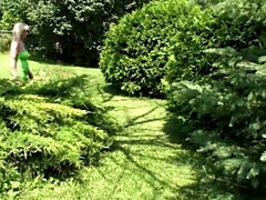 Amateur, Rubia, Casero, Madres para coger, Orgasmo, Al aire libre, Público, Chorro