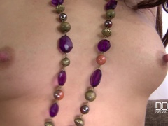 Inshuiven, Ondergoed, Natuurlijke tieten, Orgasme, Kut duiken, Russisch, Alleen, Tieten likken