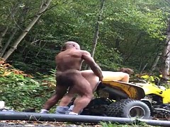 Enthousiasteling, Hardcore, Interraciaal, Moeder die ik wil neuken, Openbaar