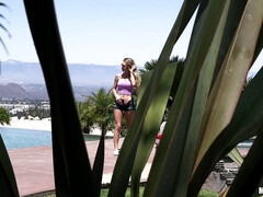 Cul, Blonde, Sucer une bite, Tromperie, Faciale, Seins naturels, De plein air, Voyeur