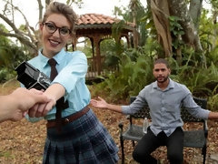 Минет, Брюнетки, Смазливые, Очки, Ласковые ручки, На природе, Киски, Молоденькие