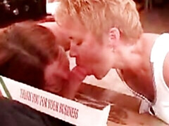 Grosse titten, Blasen, Fingern, Lecken, Reif, Muschi, Realität, Swingers