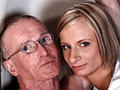 Blond, Hondjeshouding, Handbeurt, Verpleegster, Geschoren, Mager, Strippen, Tiener