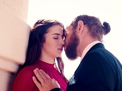 デカ尻, 茶髪の, イマラチオ, エロティック, キス, オマンコ, オッパイの, 結婚式