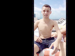 Peludo, Casero, Latina