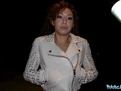 Enthousiasteling, Zwart, Hd, Interraciaal, Latijnse vrouw, Mexicaans, Openbaar, Ruw