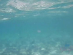 Plage, Sucer une bite, Doigter, Petite amie, Branlette thaïlandaise, Embrassement, Pov, Mouillée