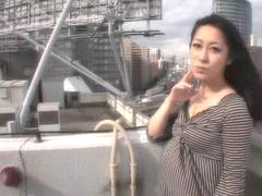 アジア人, デカチン, フェラチオ, 中出し, 毛深い, 日本人, 淫乱熟女, 三人