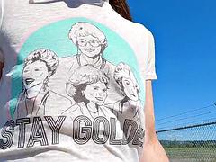 Tetas grandes, Morena, Pañal, Tacones, Madres para coger, Al aire libre, Público, Tetas