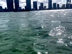 Plage, Gros cul, Brunette brune, Mignonne, Hd, Interracial, Mère que j'aimerais baiser, Tatouage