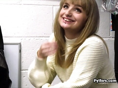 18 años, Amateur, Mamada, Consolador, Sexo duro, Oficina, Coño, Espía