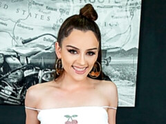 Blondine, Blasen, Hundestellung, Lecken, Rasiert, Dürr, Entkleiden, Jungendliche (18+)