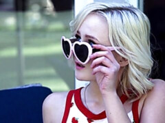 Blondine, Blasen, Hundestellung, Lecken, Muschi, Jungendliche (18+), Titten