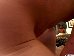 Анальный секс, Брюнетки, Двойной анал, Двойное проникновение, Групповуха, Секс без цензуры, Втроем, Сиськи