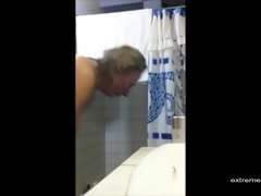 素人, 浴室, ぽっちゃり, 毛深い, 熟年, 放尿, オマンコ, のぞき