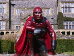 Sadomasochismus, Grosse titten, Fesselspiele, Braunhaarige, Hardcore, Natürlichen titten, Hintern versohlen, Uniform