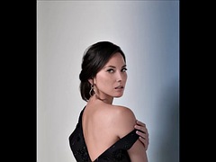 Asiatisch, Bikini, Braunhaarige, Prominente, Lingerie, Masturbation, Titten