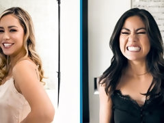 Grosser arsch, Grosse titten, Blondine, Fingern, Küssen, Masturbation, Schreiend, Entkleiden