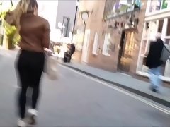 Británico, Voyeur