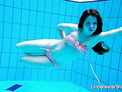 Bikini, Morena, Fetiche, Hd, Nudista, Piscina, Adolescente, Bajo el agua