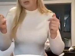 Amateur, Nana, Gros seins, Bikini, Blonde, Célébrité, Nénés