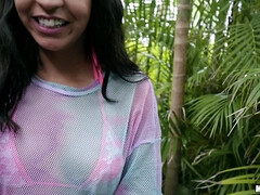 Cul, Gros seins, Noire, Sucer une bite, Brunette brune, De plein air, Réalité, Tatouage