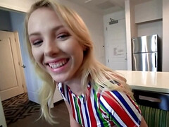 Grote kont, Hondjeshouding, Spijkerbroeken, Gezichtspunt, Geschoren, Taboe, Tiener, Tieten likken