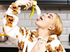 18 años, Amateur, Penetracion con dedos, Masturbación, Flaco, Solo, Estriptis, Adolescente