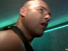 Минет, Брюнетки, Одетые девушки голые парни, Группа, Лесбиянка, Атлас, Чулки, Свингеры