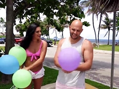 Большая жопа, Минет, Сперма на лице, Пальцем, Лизание, Киски, Реалити, Молоденькие