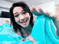 Badpak, Pijpbeurt, Bruinharig, Hondjeshouding, Handbeurt, Buiten, Gezichtspunt, Tiener