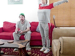 Жопа, Большая жопа, Семья, Домашнее видео, Зрелые и анал, Натуральные сиськи, Сыновья, Табу