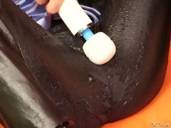 Sperma in mond, Hondjeshouding, Vrouw, Harig, Man man vrouw, Satijn, Trio, Vibrator