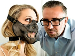 Большая жопа, Блондинки, Минет, Фетиш, Ласковые ручки, Лизание, Милф, Натуральные сиськи