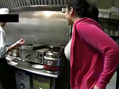 Красотки, Большие сиськи, Брюнетки