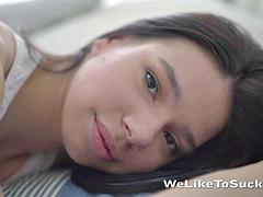 Nana, Grosse bite, Noire, Brunette brune, Hard, Suçant, Adolescente, Nénés