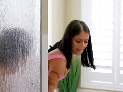 Tussi, Grosser schwanz, Blasen, Braunhaarige, Handjob, Zierlich, Pornostars, Rau