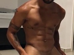 Amateur, Grosse bite, Noire, Homosexuelle, Branlette thaïlandaise, Masturbation, Muscle, Webcam