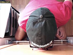 Mature gaydaddy eats cum from glory hole after cocksucking