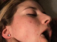 Enthousiasteling, Blond, Pijpbeurt, Sperma shot, Sperma in gezicht, Gezichtspunt, Tiener