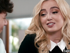 18 años, Rubia, Garganta profunda, Polla, Pequeña, Colegiala, Adolescente, Virgen