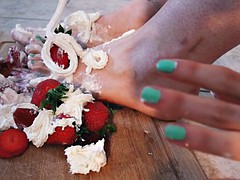 Enthousiasteling, Voeten, Voeten fetish, Softcore pornografie