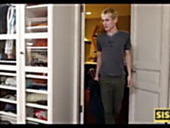 Chambre à dormir, En levrette, Hd, Léchez, Rasée, Maigrichonne, Adolescente, Nénés