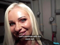 Blonde, Sucer une bite, Plantureuse, Mère que j'aimerais baiser, De plein air, Piercing, Pov, Nénés