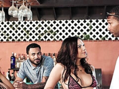 Любители, Спальня, Большая жопа, Минет, Собачьи, Межрасовый секс, Белье, Милф