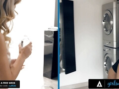 アジア人, コンピレーション, 顔面騎乗, 指いじり, 毛深い, Hd, 異人種間, レズビアン