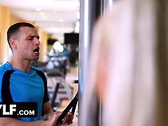 Американки, Большая жопа, Большой член, Большие сиськи, Минет, Сидя на лице, Милф, Кричащие