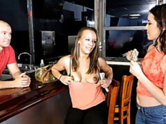 Blasen, Frau frau mann, Handjob, Natürlichen titten, Rotschopf, Jungendliche (18+), Flotter dreier, Titten